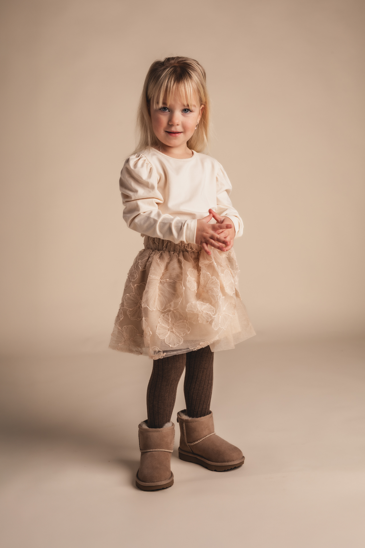 salli rok beige Baje