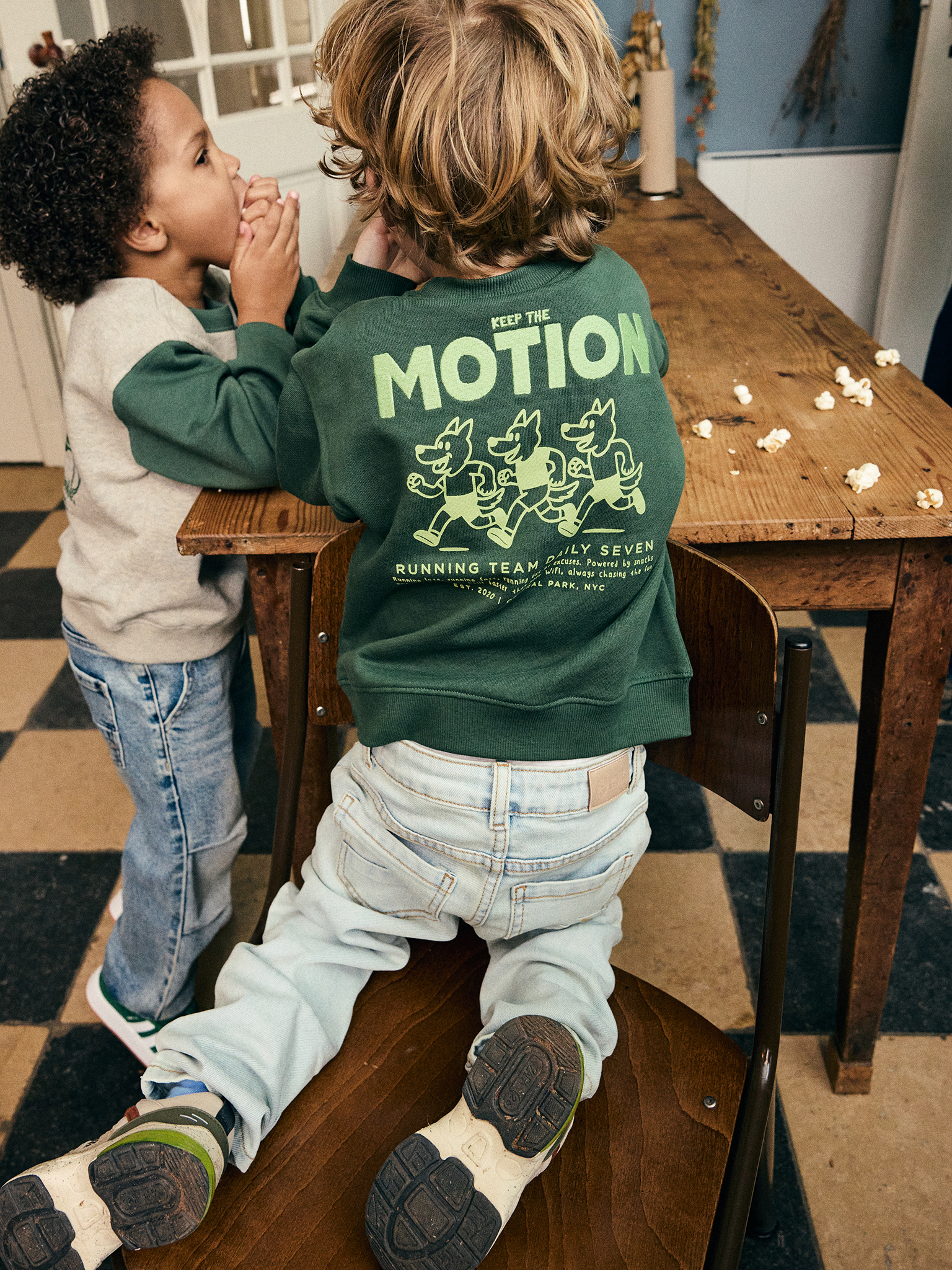 Daily Seven - Oversized trui-backprint 920395 - 9914 - Jungle Green