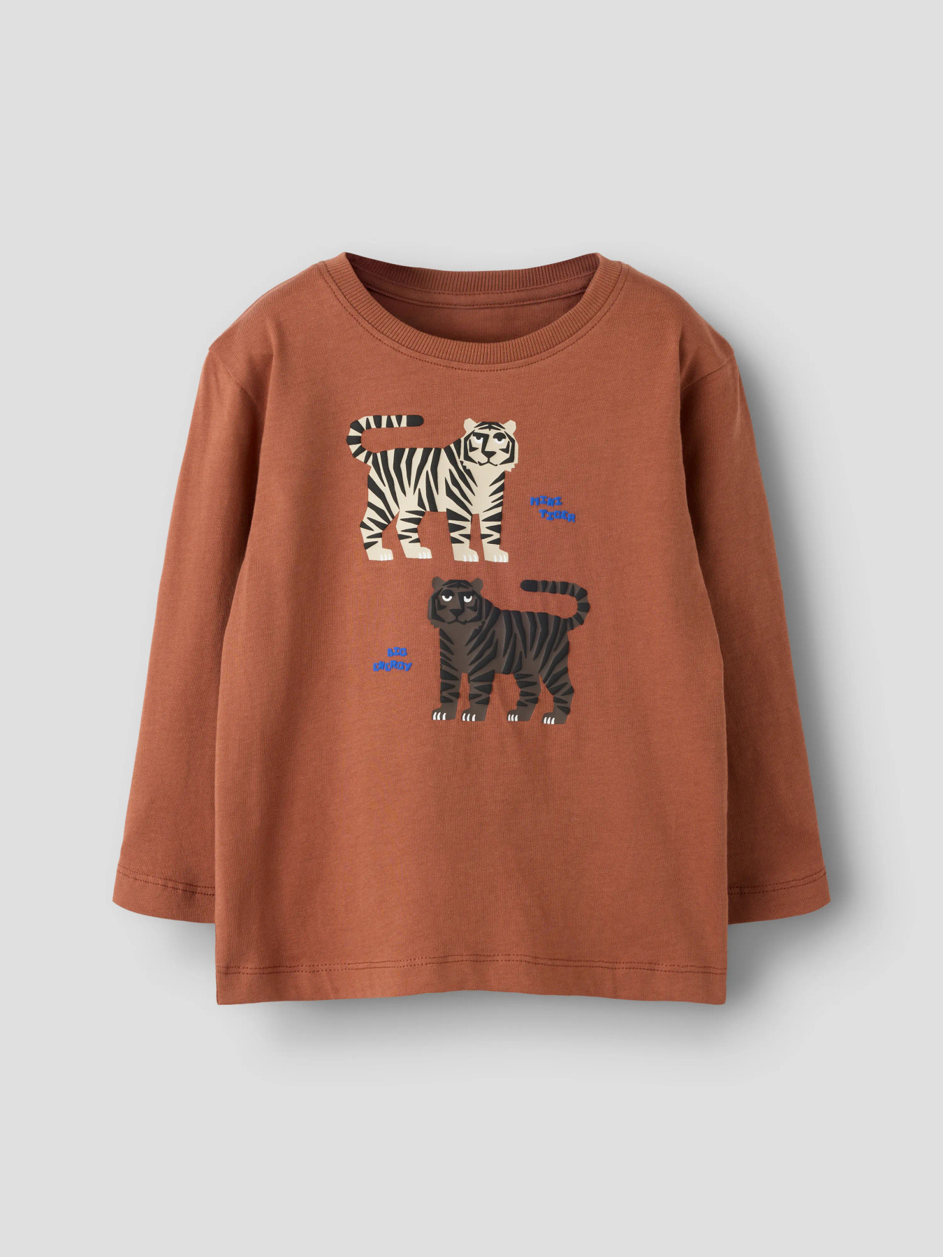 T-shirt met tijgers op bruin