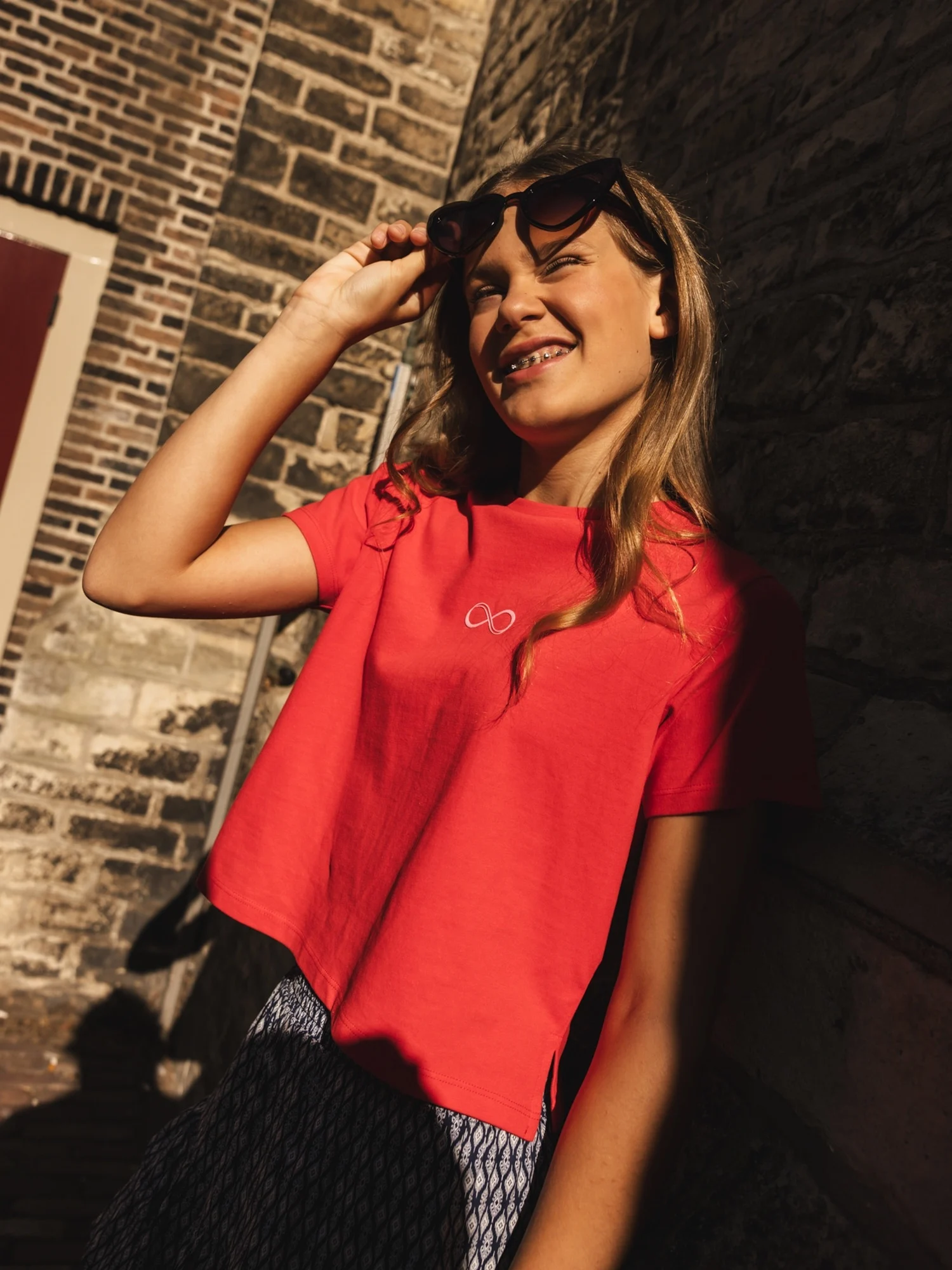 T-shirt rood Looxs Teens met creatieve backprint