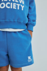 Logo short Iris whisper blue