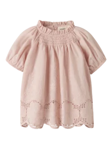 Meisjes blouse roze broderie - Lil’ Atelier