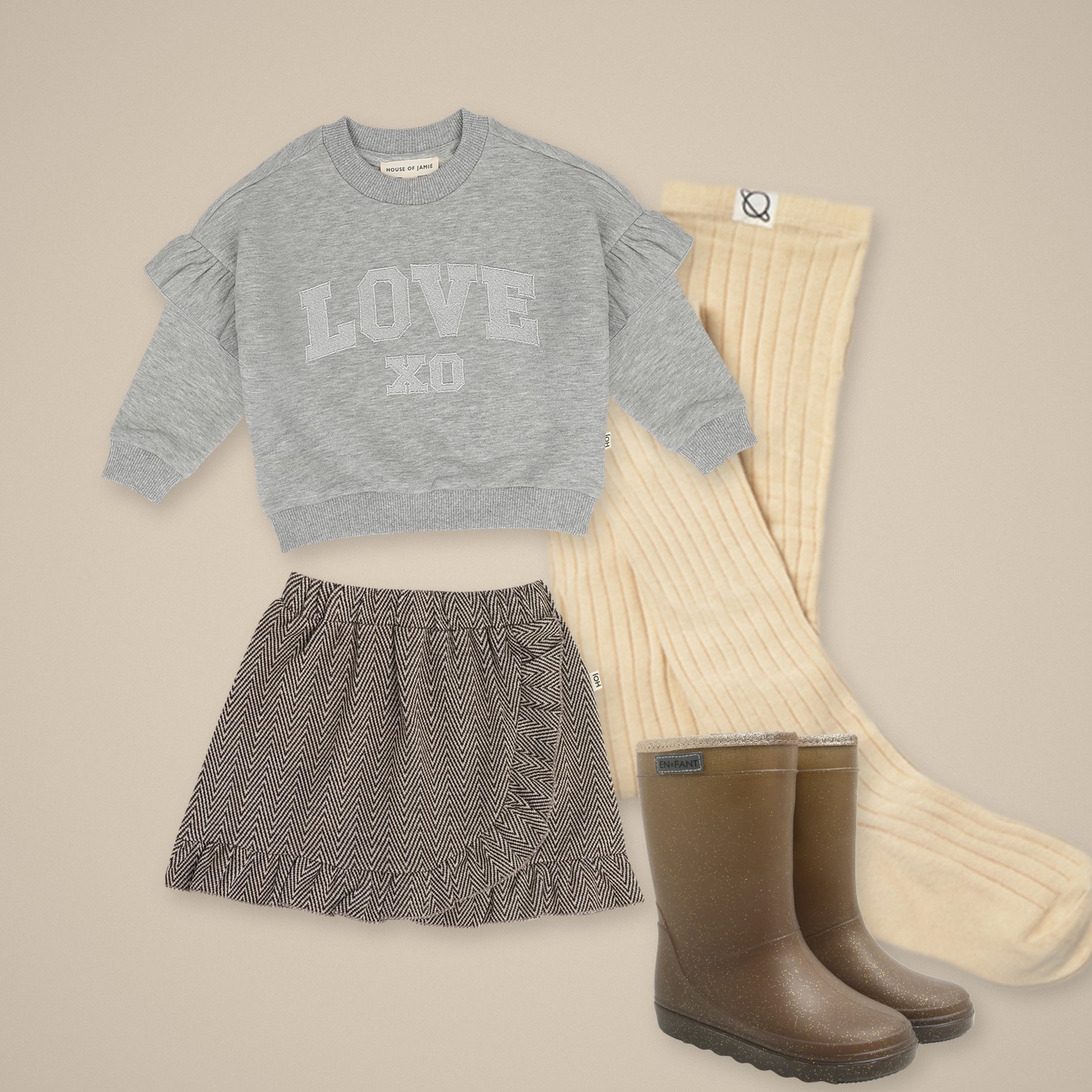 Feest outfit meisjes: House of Jamie glitter overslagrok, grijze sweater, Cozmo maillot ivoor en Enfant glitter laarzen